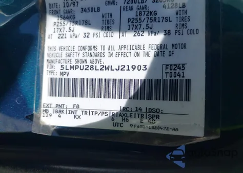 1998 Lincoln Navigator z USA, uszkodzony, nr VIN 5LMPU28L2WLJ21903